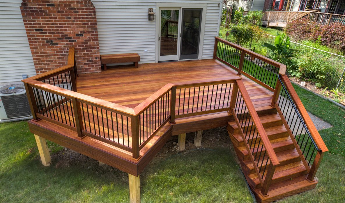 img-project-115-cumaru-hardwood-deck-swarthmore-1.jpg